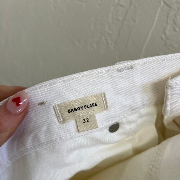 NEW Madewell Rigid High Rise Baggy Flare Jeans in Tile White - Picture 11 of 13